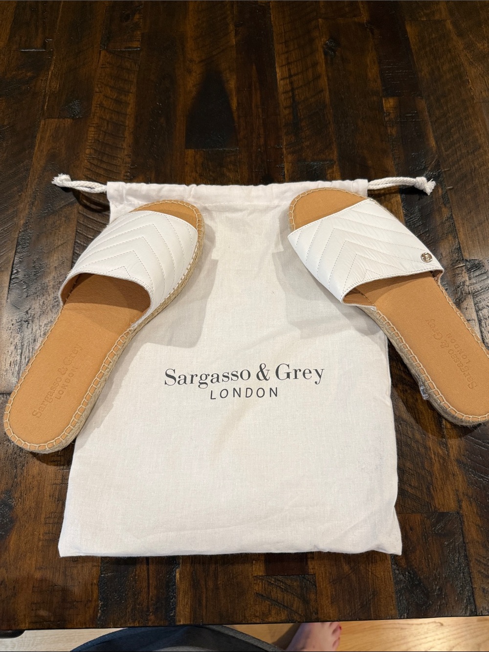 Sargasso & Grey White Quilted Espadrille Slide Sandals